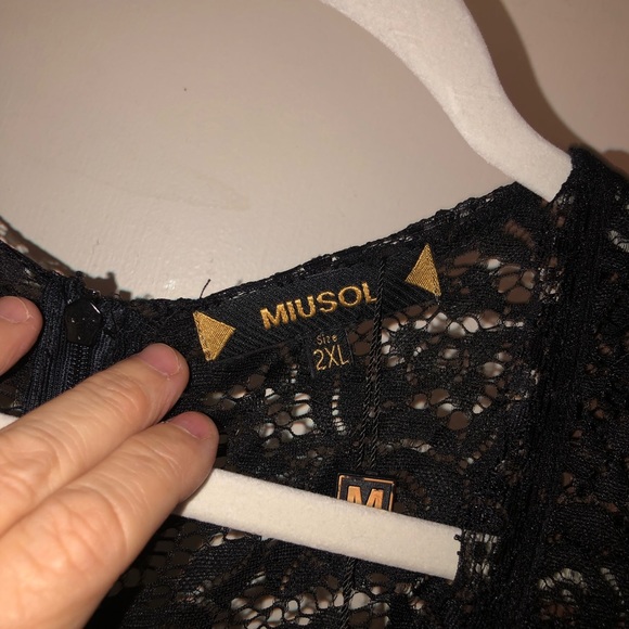 Full length black lace gown.2X. NWT - Picture 5 of 7